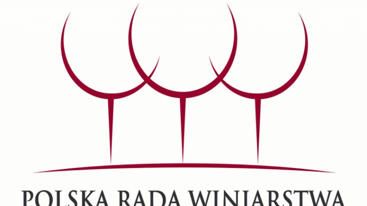 Przyszłość polskiego winiarstwa w winie owocowym